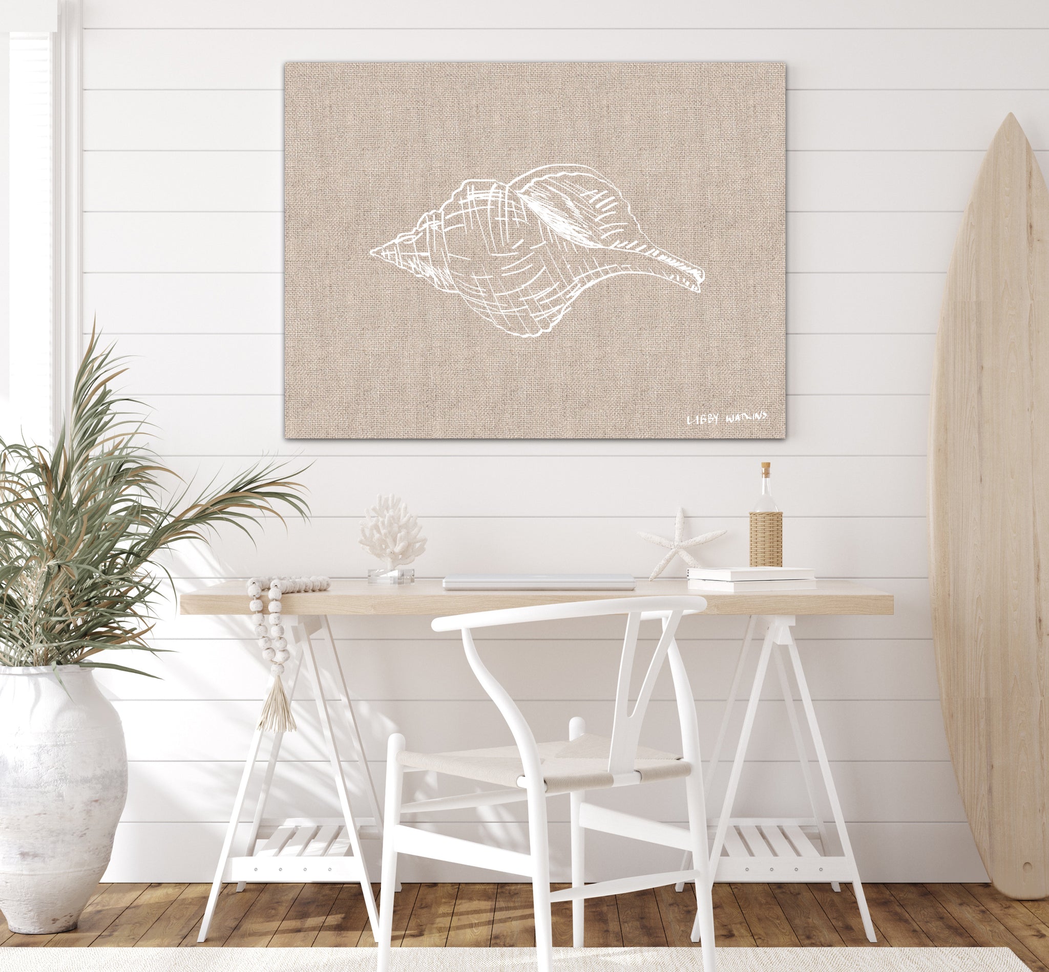 Trapezium Conch Sea Shell Linen Canvas Print